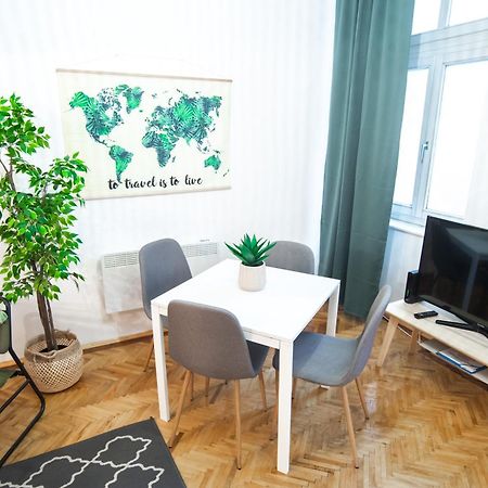 Lovely Apartment In Erzsebetvaros A57 Будапеща Екстериор снимка